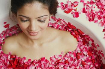 �й�ǧ���Ƽ��ƾ�����Ƶ���㶫�ع�һ���̷�Խ������ �侯�迨��Ѱ(ͼ)...